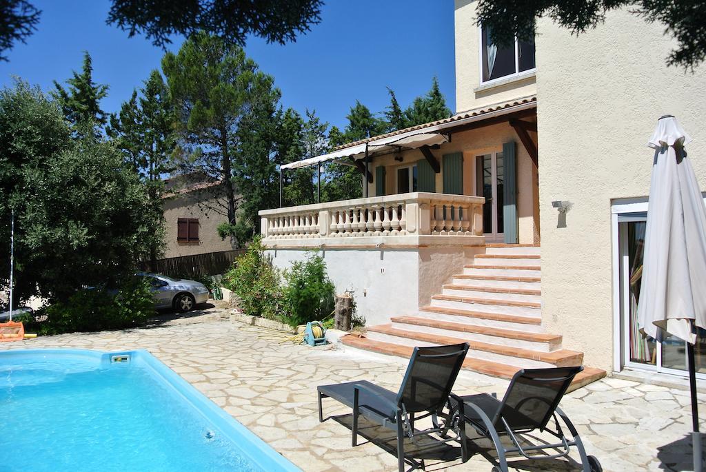 En Avignon 30133 Les Angles Apartment Les Angles  ห้อง รูปภาพ