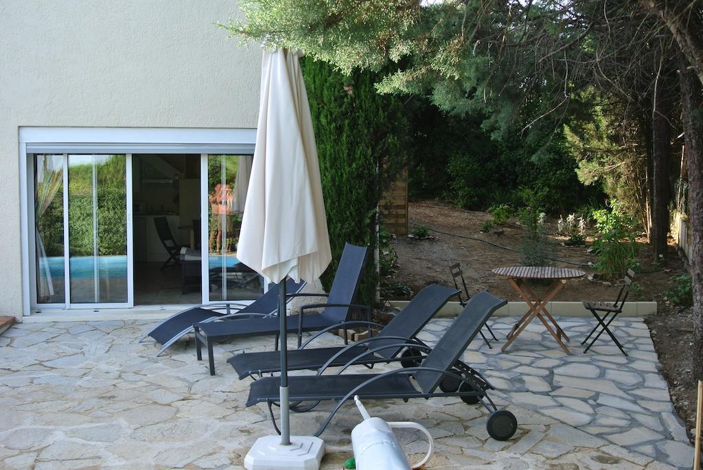 En Avignon 30133 Les Angles Apartment Les Angles  ห้อง รูปภาพ